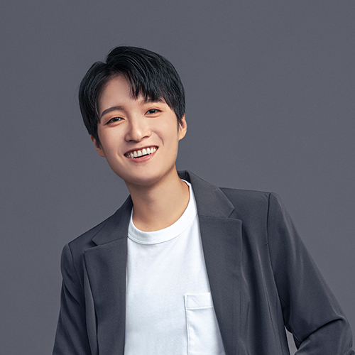 巧寓室內設計師黃佳彬 Robyn