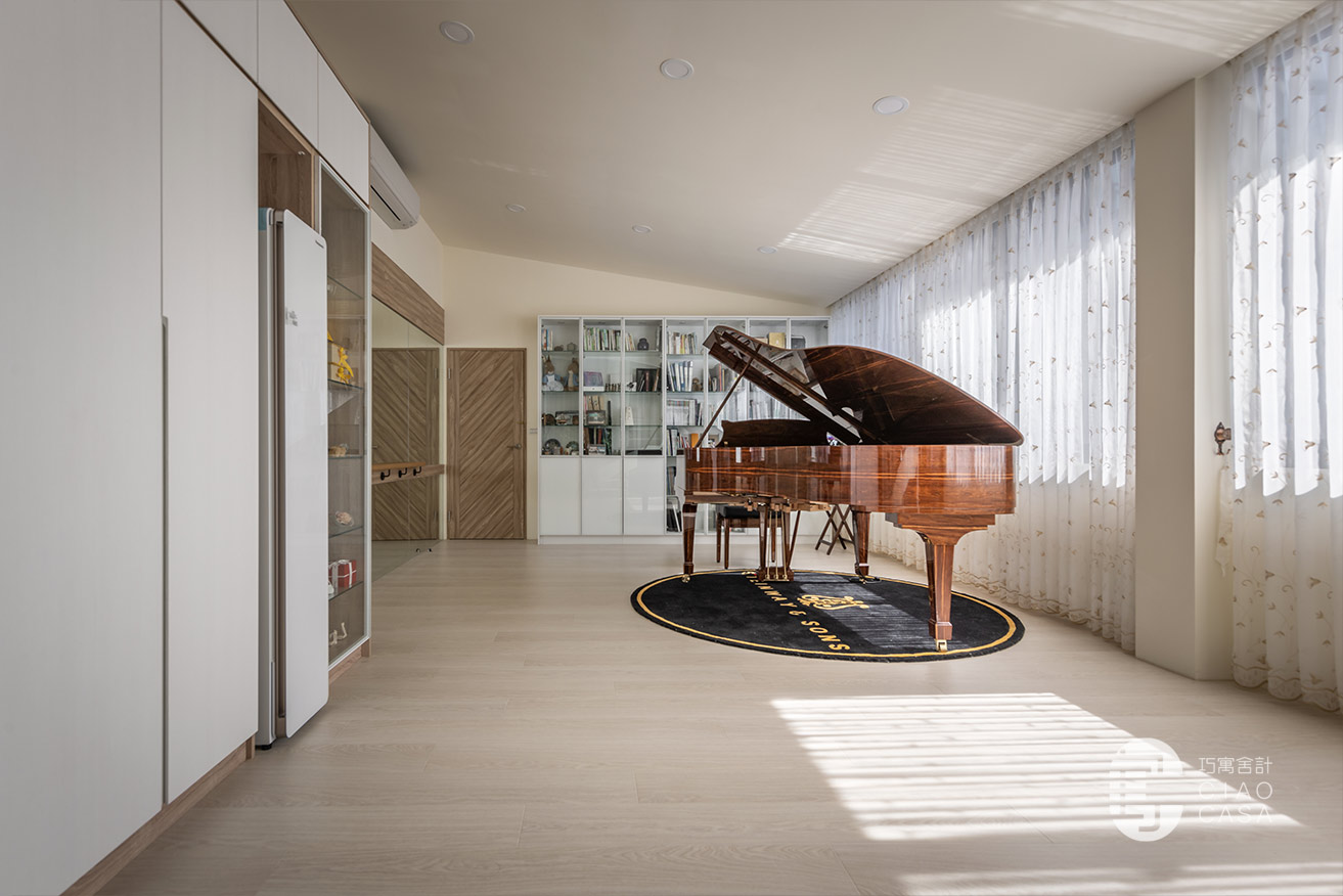 史坦威鋼琴，可開式上蓋，琴房空間，山景私人會所設計