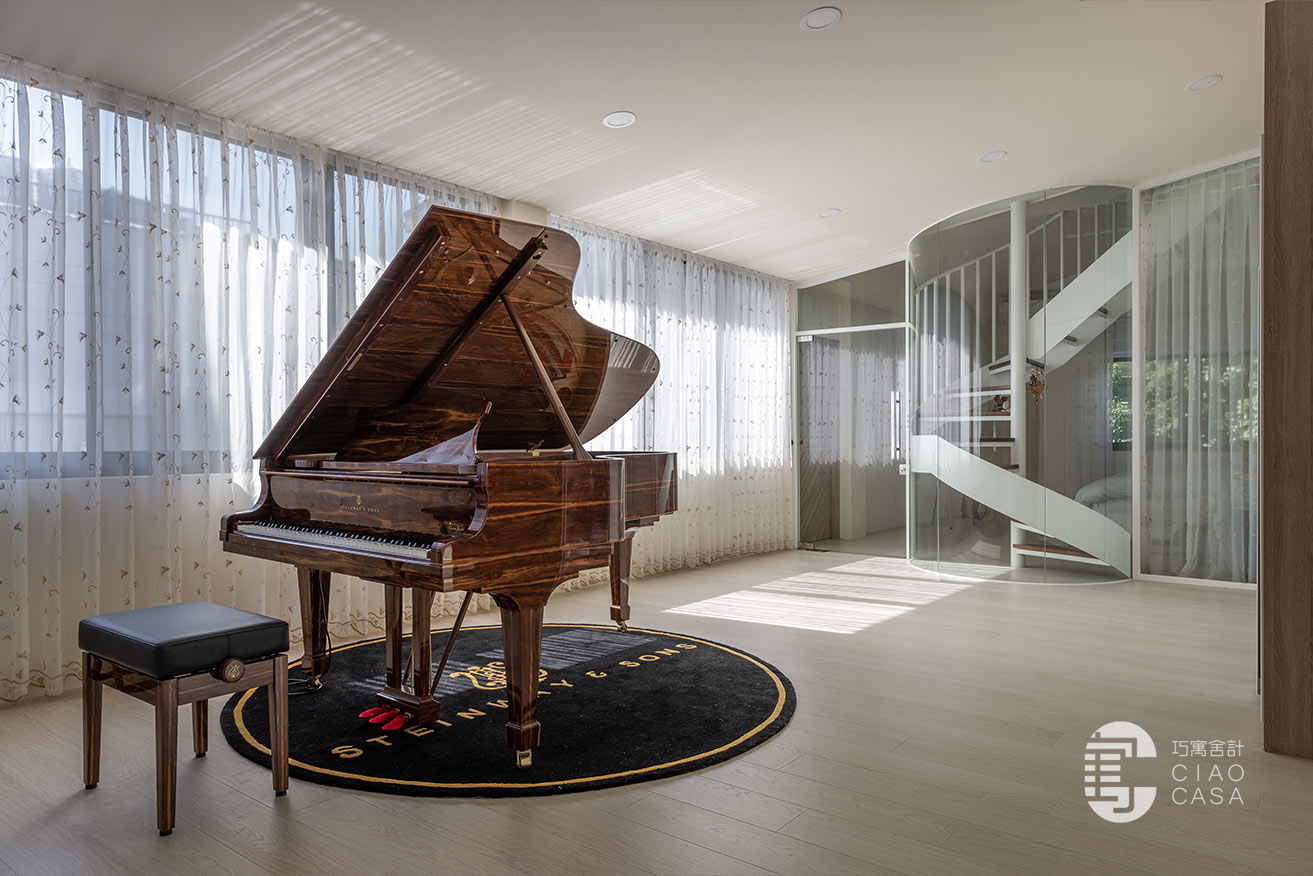 史坦威鋼琴，可開式上蓋，琴房空間，山景私人會所設計