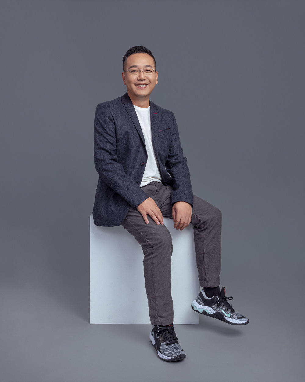 室內設計師 楊育樺 Ryean 形象照片